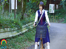 異常性欲者の叔父から小さい妹さらを守るために身代わりマ〇コを差し出すお姉ちゃん ゆら サンプル動画サムネイル